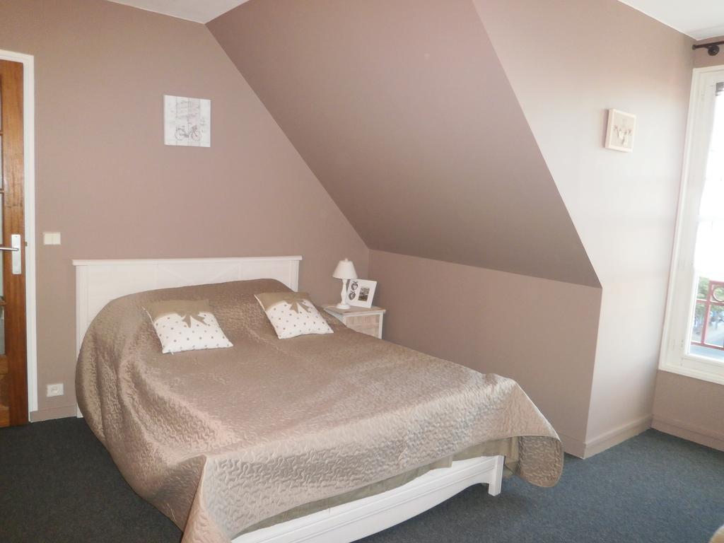 Escapade Au Coeur De Honfleur Avec Parking Prive Et Vue Panoramique Apartman Szoba fotó